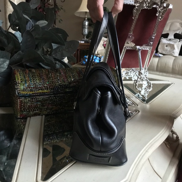 Coach purse - Picture 3 of 5